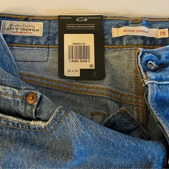 Levi's wedgie straight women’s classic high rise medium blue straight jeans NWT - Picture 6 of 12
